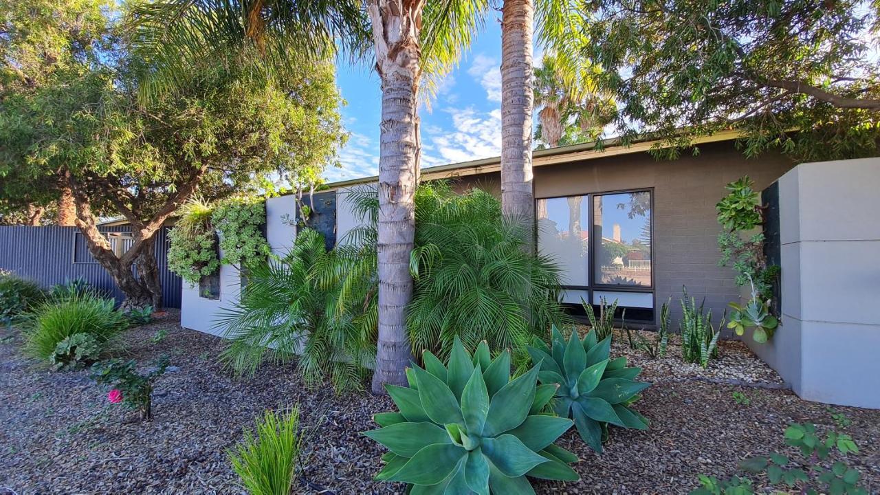 The Courtyard - Garden View Studio Port Pirie Luaran gambar